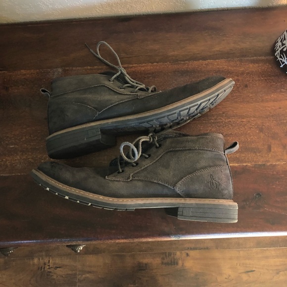 Original Penguin Gray Melvin Suede Chukka Boots - Picture 3 of 6